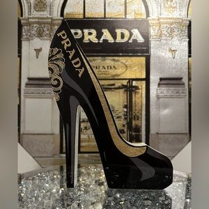 NEW💎DESIGNER 💕STILETTO WOOD HOME DECOR PRADA HEEL👠
